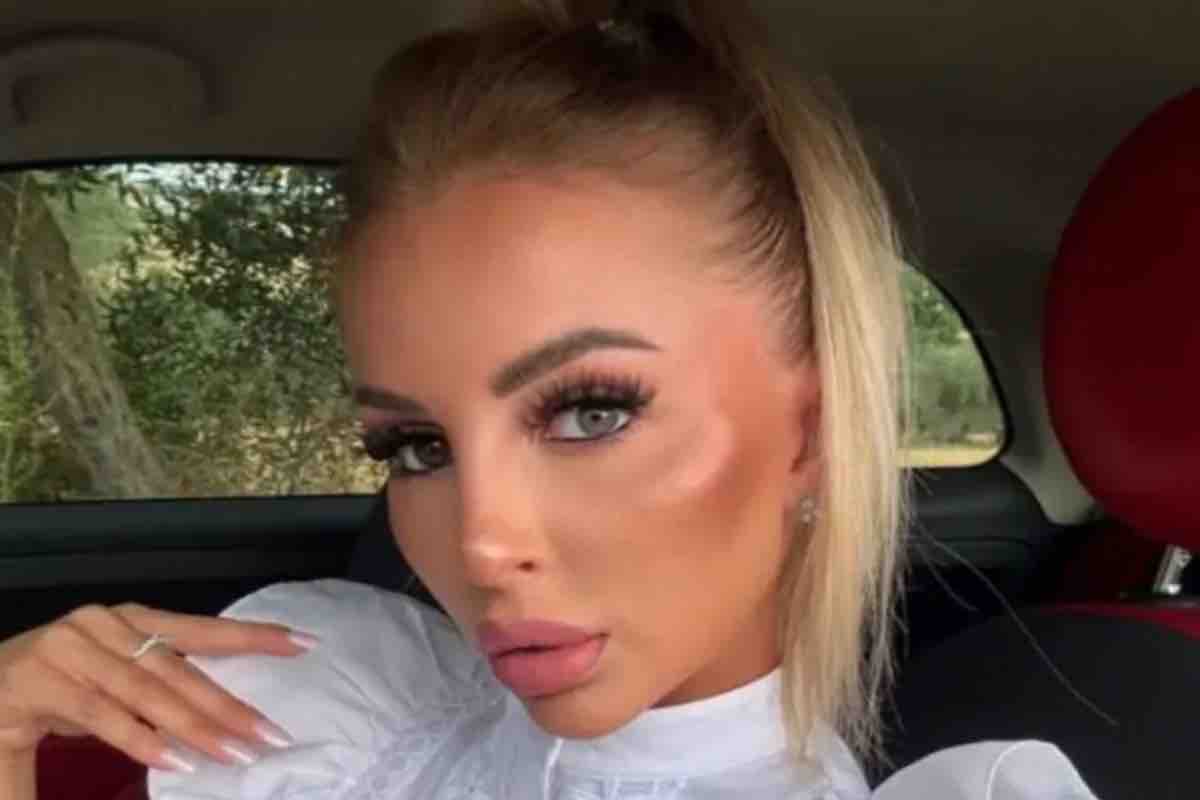 Katia di Temptation Island