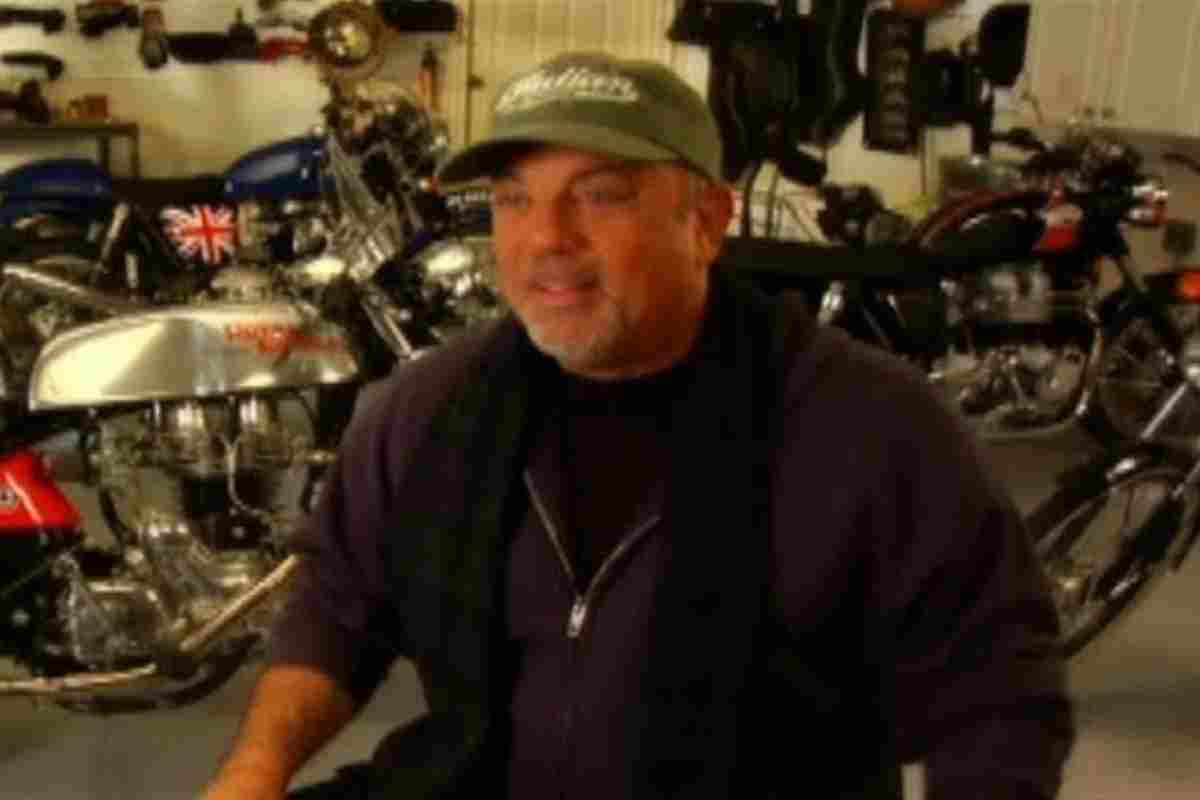 Billy Joel nella sua officina