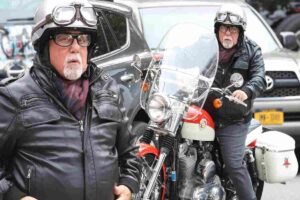 Billy Joel in sella a una delle sue moto